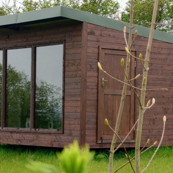 WhatsApp Image 2023-05-08 at 17.36.26 WhatsApp Image 2023-05-08 at 17.36.26